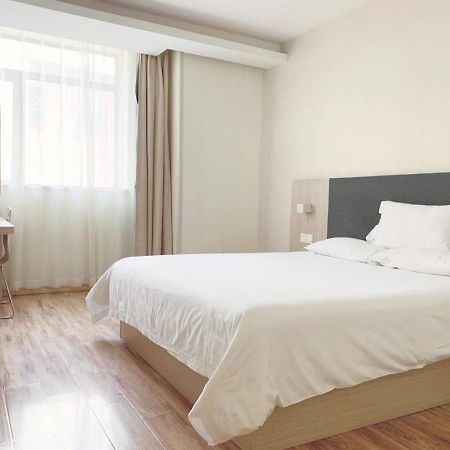 Hanting Hotel Shanghai Bund Middle Jiangxi Road Exterior photo